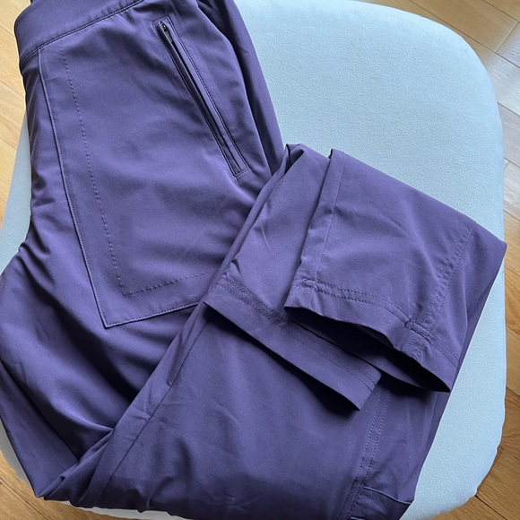 Athleta Chelsea Cargo Lined Pants, Size 8, Eggplant - Picture 5 of 7